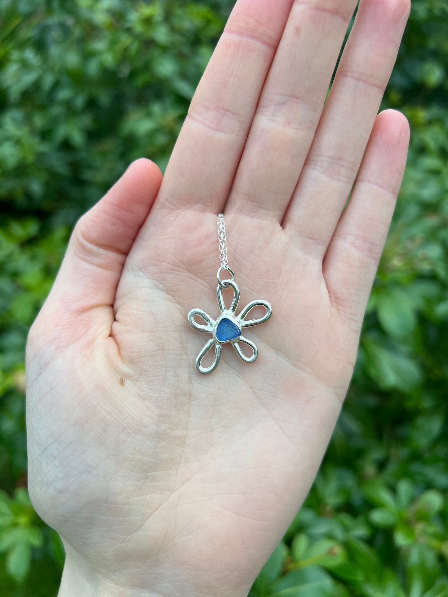 Flower necklaces 🌸